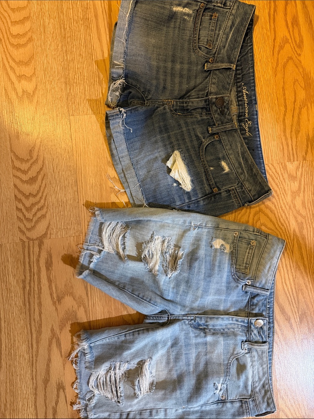 American Eagle Outfitters Distressed Denim Shorts - Light Blue Wash